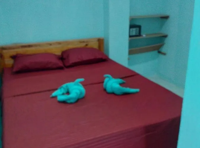 Gasthuis Meralona's Place Tunga (Cebu)